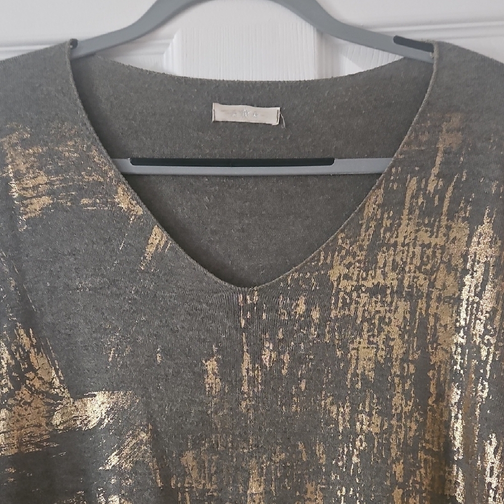 3 For $10 Gold/Greenish/Gray Women's V Neck Top - Picture 6 of 6
